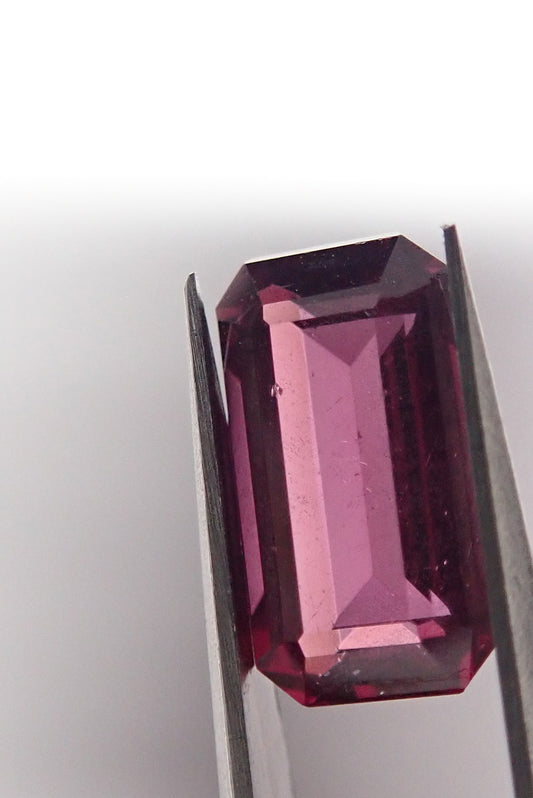 Rhodolite Garnet 2.956ct ロードライト・ガーネット Red Purple