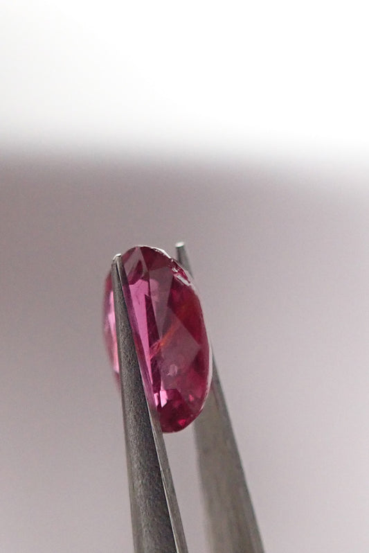 Ruby ルビー 0.839ct Red