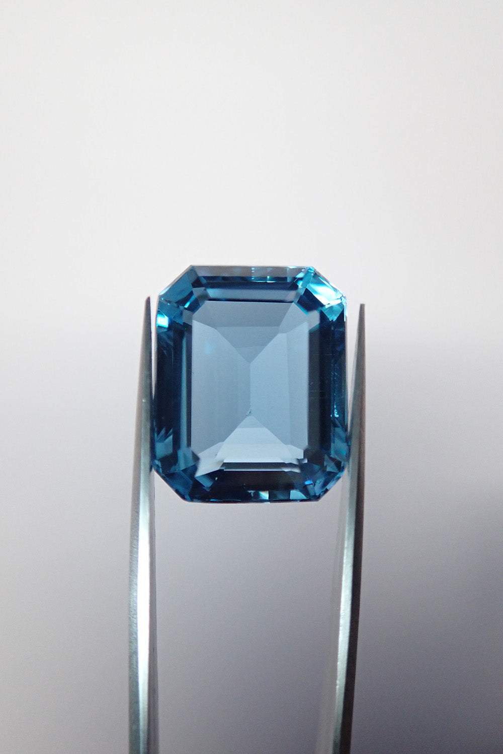 Topaz トパーズ 17.515ct Blue