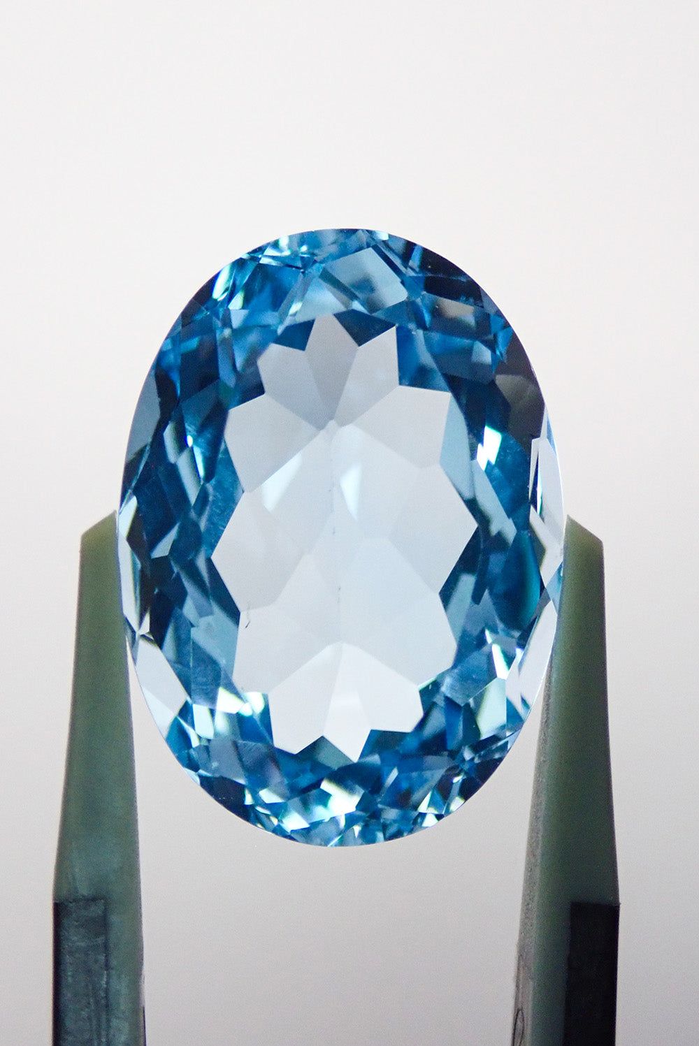 Topaz トパーズ 17.187ct Blue