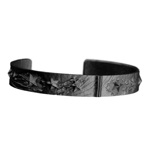 リサイクルシルバー バングル